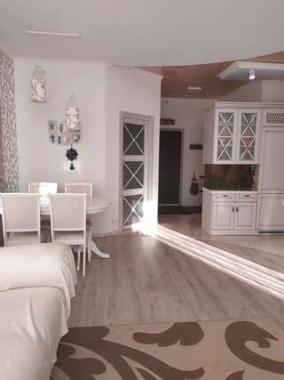 Апартаменты Квартира апартаменты посуточно в Аркадии Одесса Апартаменты с 1 спальней-8