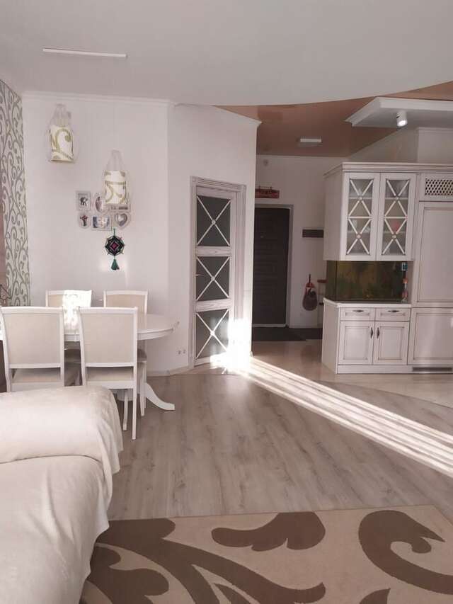 Апартаменты Квартира апартаменты посуточно в Аркадии Одесса-10